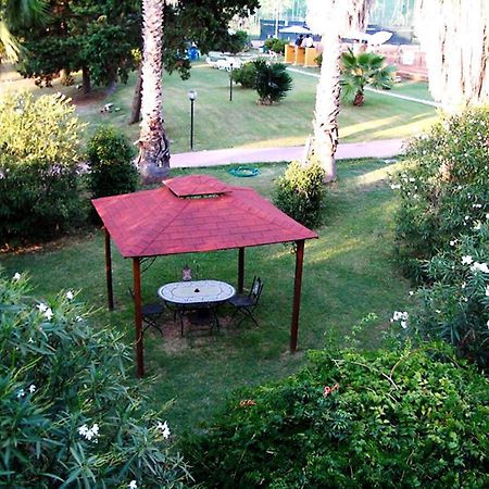 Hotel Parco Dei Principi Anzio Buitenkant foto