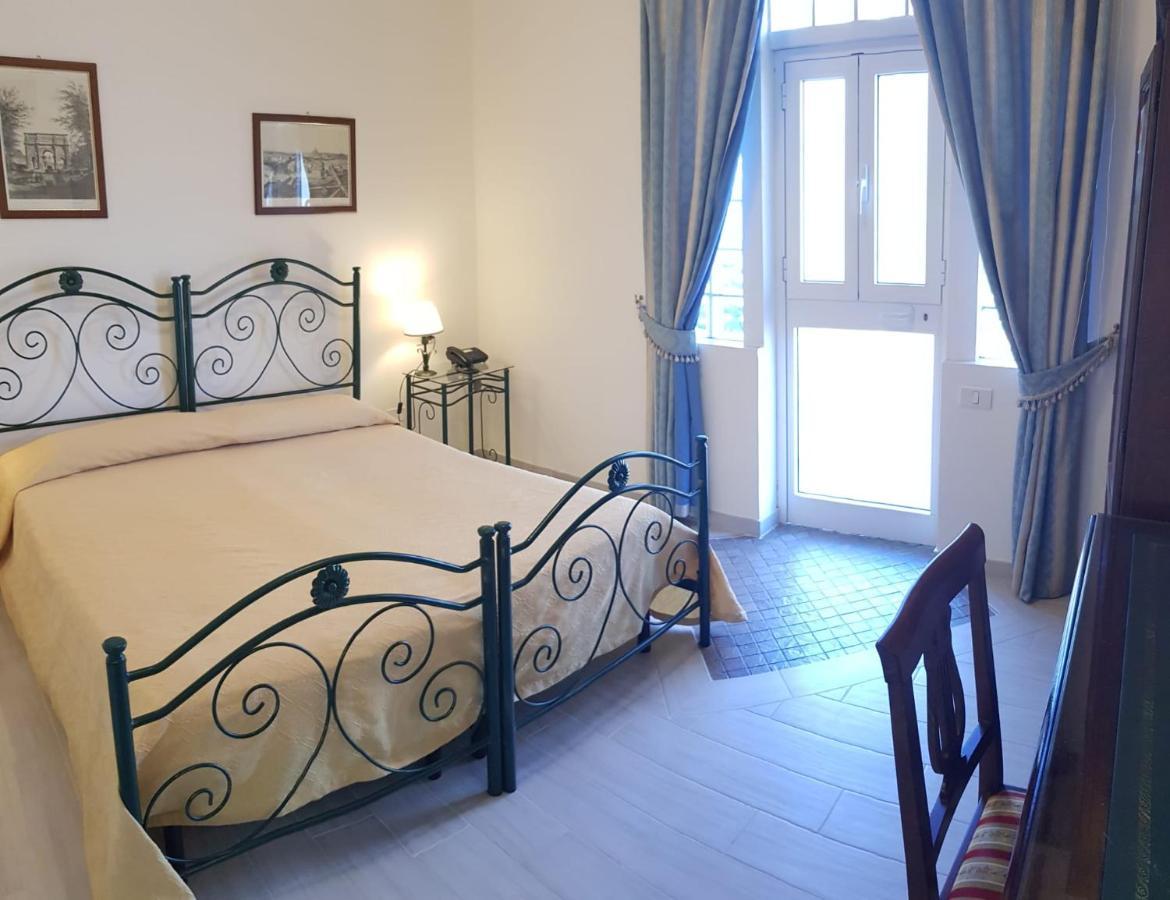 Hotel Parco Dei Principi Anzio Buitenkant foto