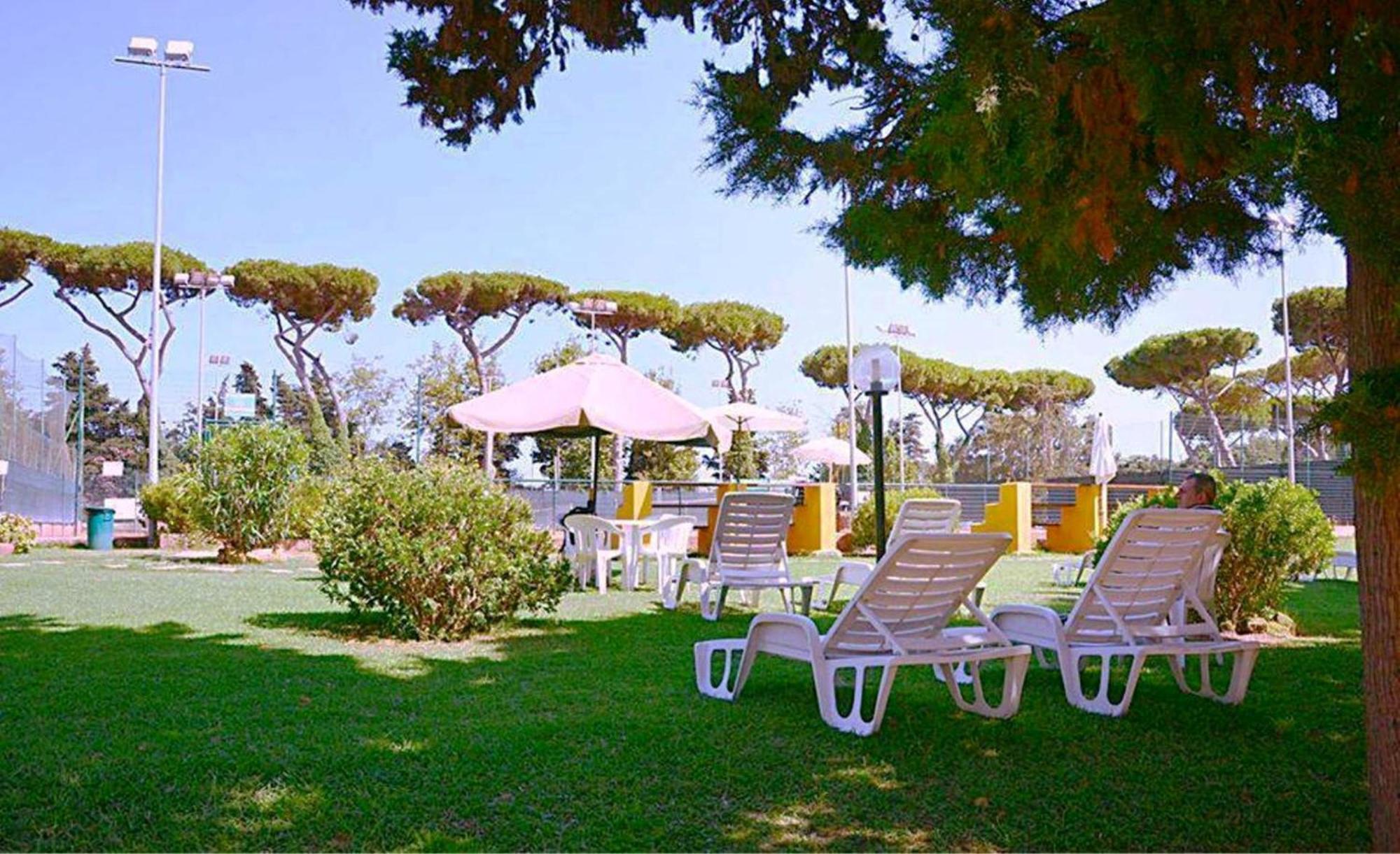 Hotel Parco Dei Principi Anzio Buitenkant foto